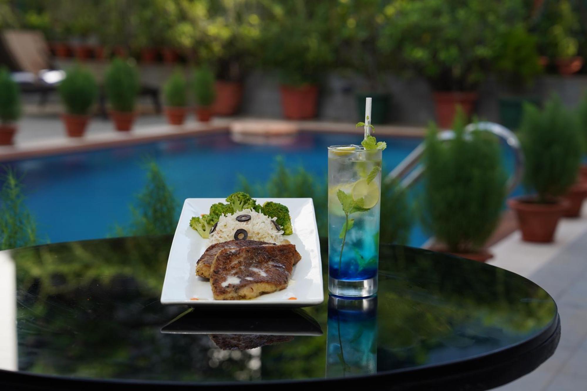 Hotel Ira By Orchid Bhubaneswar Exterior foto